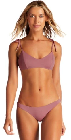 Vitamin A EcoLux Zuma Bralette Bikini Top In Dusty Rose -Sunflair Verkaufsgeschäft Assets Ecomm Images 86T 167BF DUS 1399 TOP MAIN